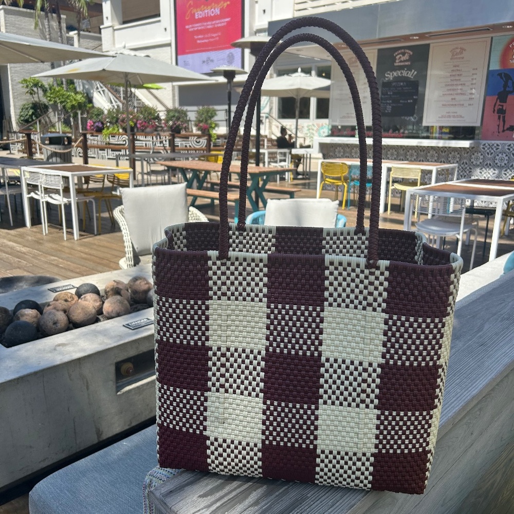 Tote bag